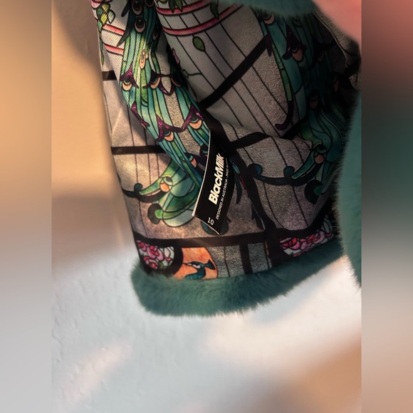 Glass Garden Lined Emerald Faux Fur Coat, Blackmilk Size 10 - Picture 5 of 5